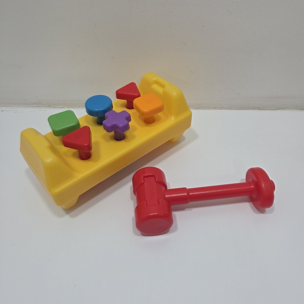 2016 Retro Fisher Price FP TODDLER/baby TOY Workbench/Hammer tool Tap n' Turn
